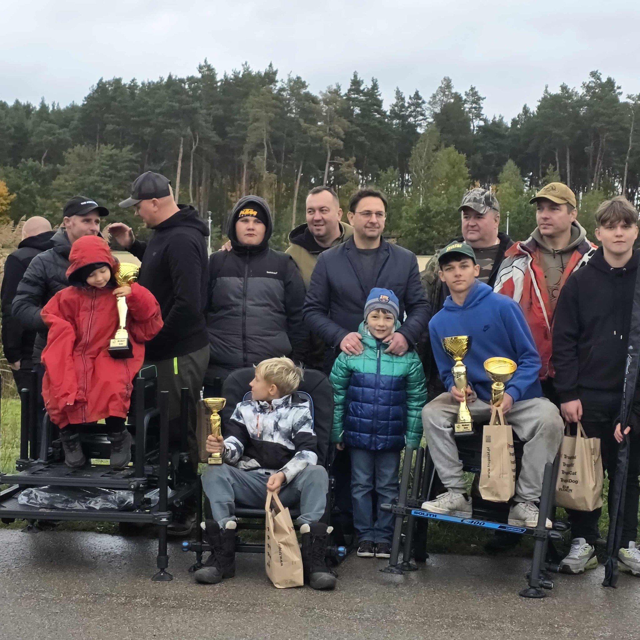 Nad zalewem w Morawicy odbyły się zawody wędkarskie na zakończenie sezonu
